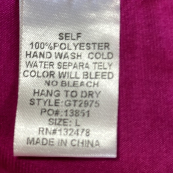 Lizzie’s Boutique Purple Crisscross VNeck with Dropped Sleeve/Rolled Hem Large - Picture 8 of 8